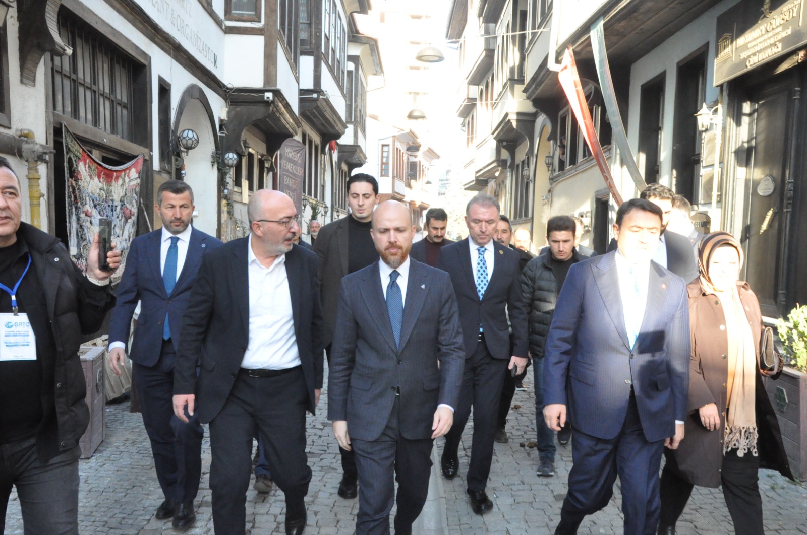 26Aa05F4 2242 4408 B420 8951B4405533