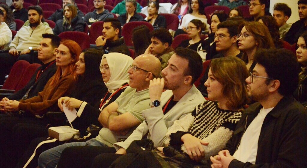 4D49Fa57 61Fc 4678 Bd2B 2Eaa407E6Dbd