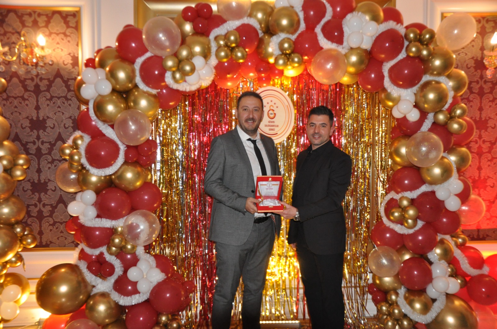 5A55288C 04D4 474B B4Aa 4D82F3Fcf966