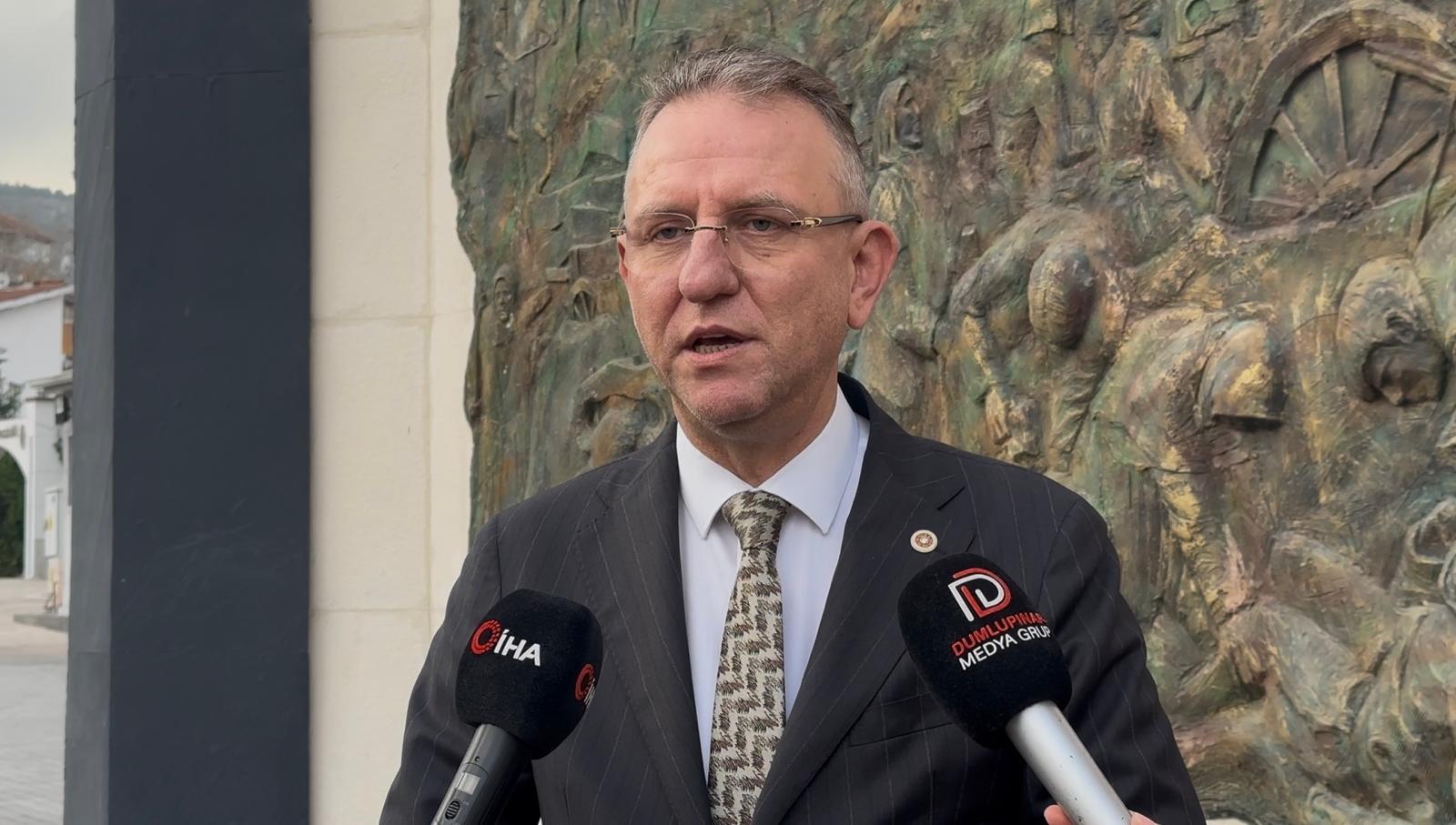 737285B6 807C 46A0 B9E6 0Dc6Ea961518