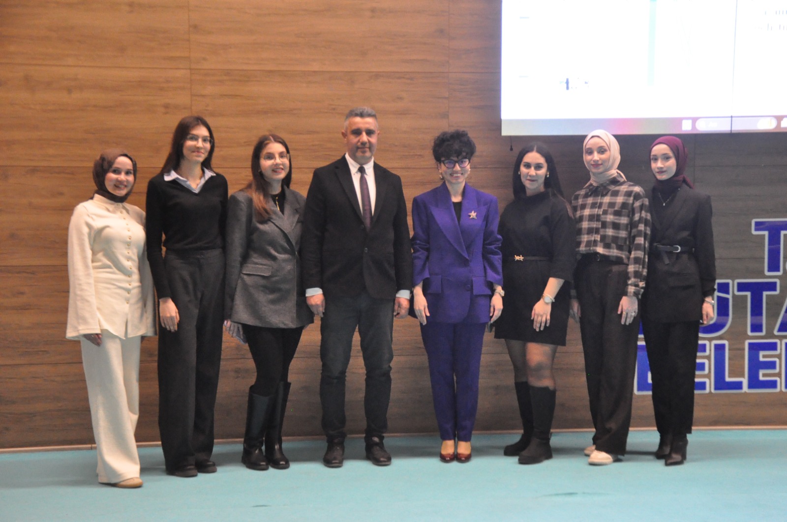 85D10Af2 E50E 4E05 A4Cb 0B9Bdce5302B