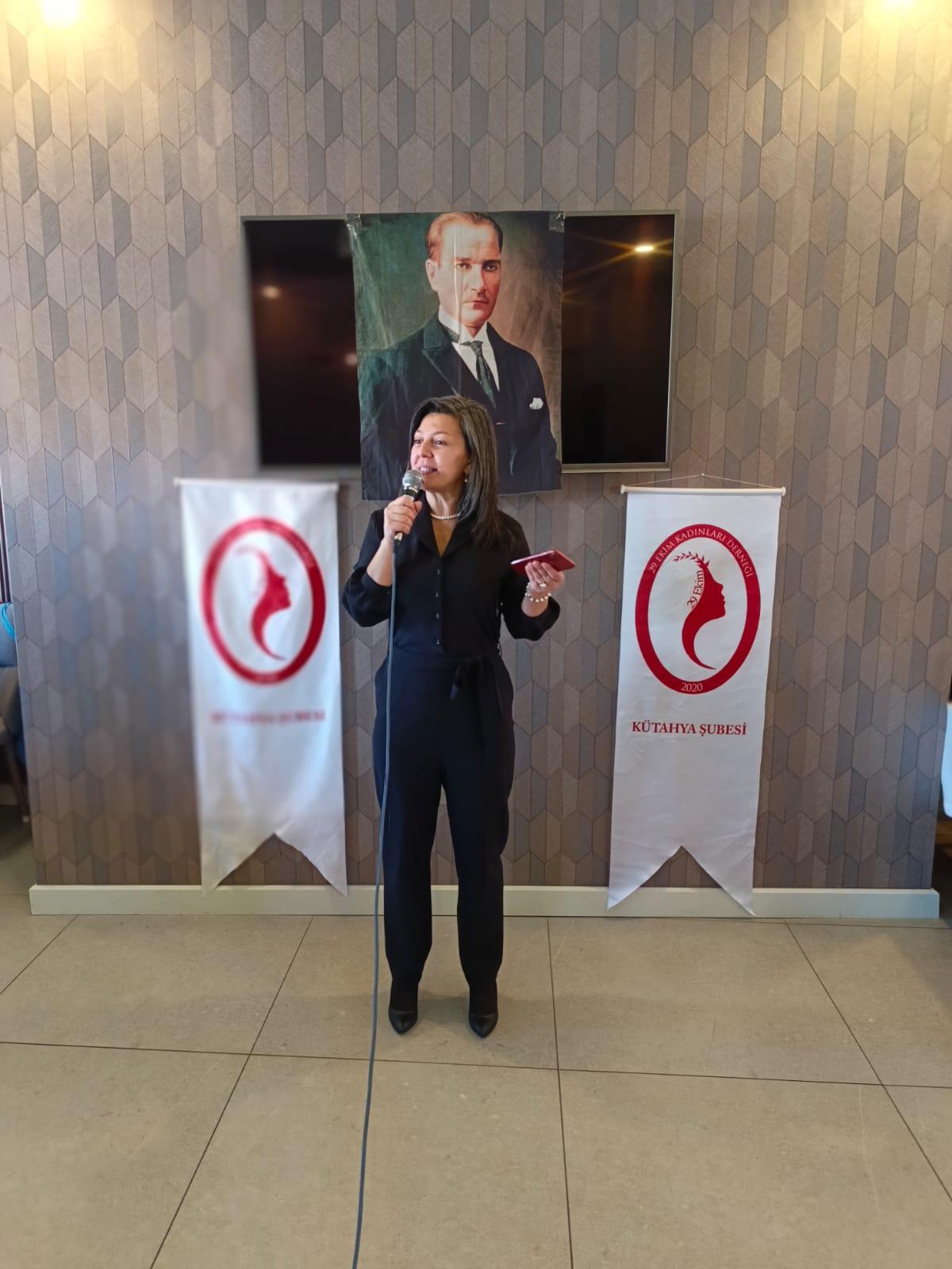 87367D9D 042A 4D98 81A0 Bcf12F06Be8D