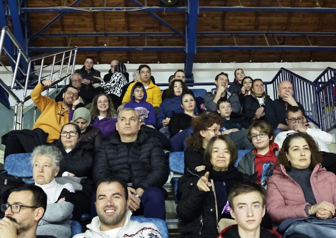 C4Fb7C59 Ca2D 4Efc Ac4E 6A12286D1797