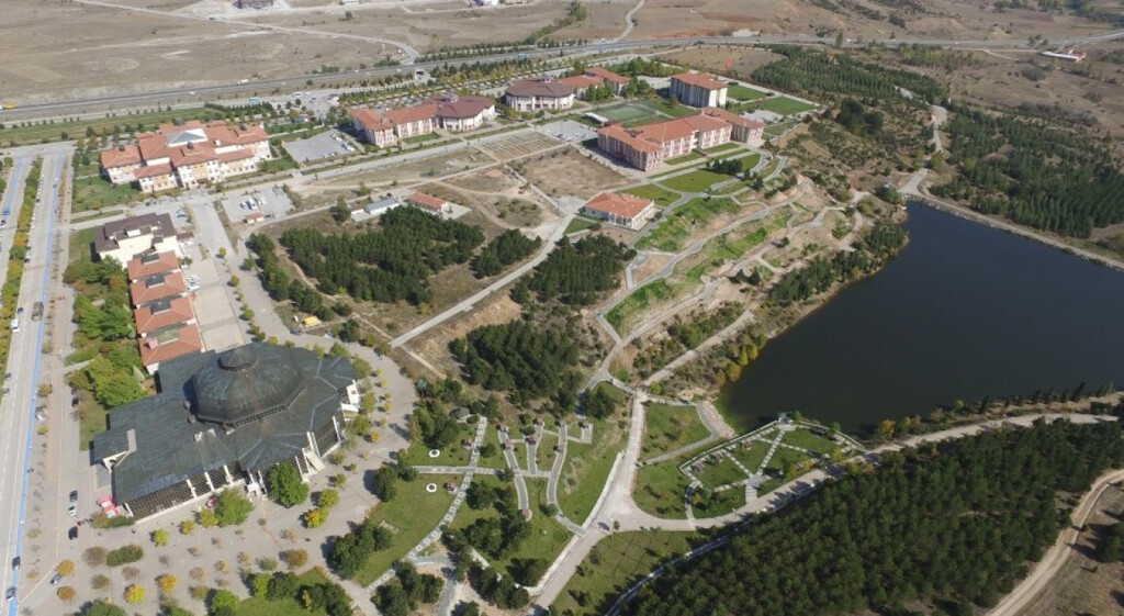 Da52376D C56E 4D98 A62A De1515A72214