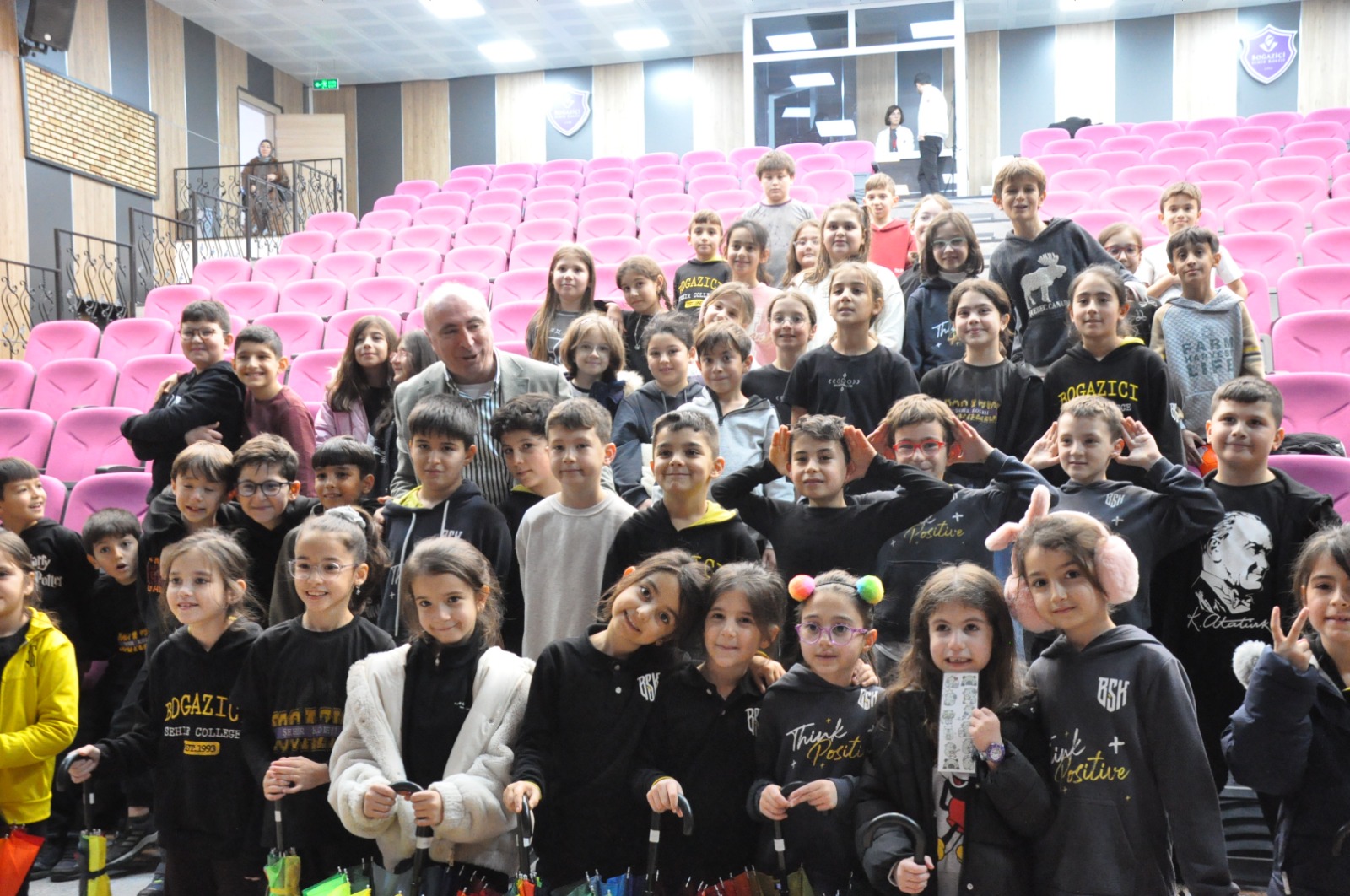 F1124C8E 2Af2 4D24 90A6 2A850939B17B