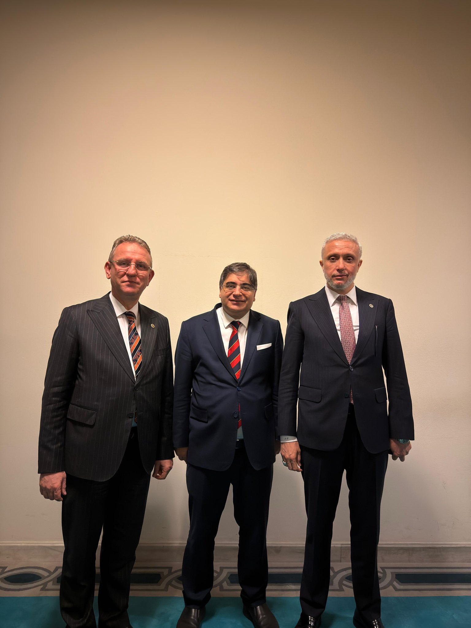 G7 Lt Xe W0 A A4 B P R