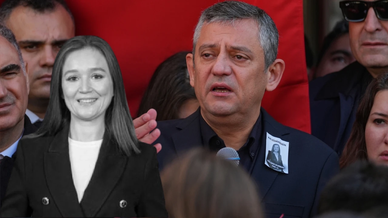 Özgür Özel Gözyaşlarını Tutamadı
Anma törenine Özgür Özel de katıldı. Duygusal bir konuşma yapan Özel, “Gülşah’ın hatırası önünde saygıyla eğiliyorum” ifadelerini kullandı. Durbay’ı “çok iyi bir CHP’li ailenin, hepimizden daha iyi bir CHP’li evladı” sözleriyle anlatan Özel, onun siyaset anlayışının ve mücadelesinin unutulmayacağını vurguladı.