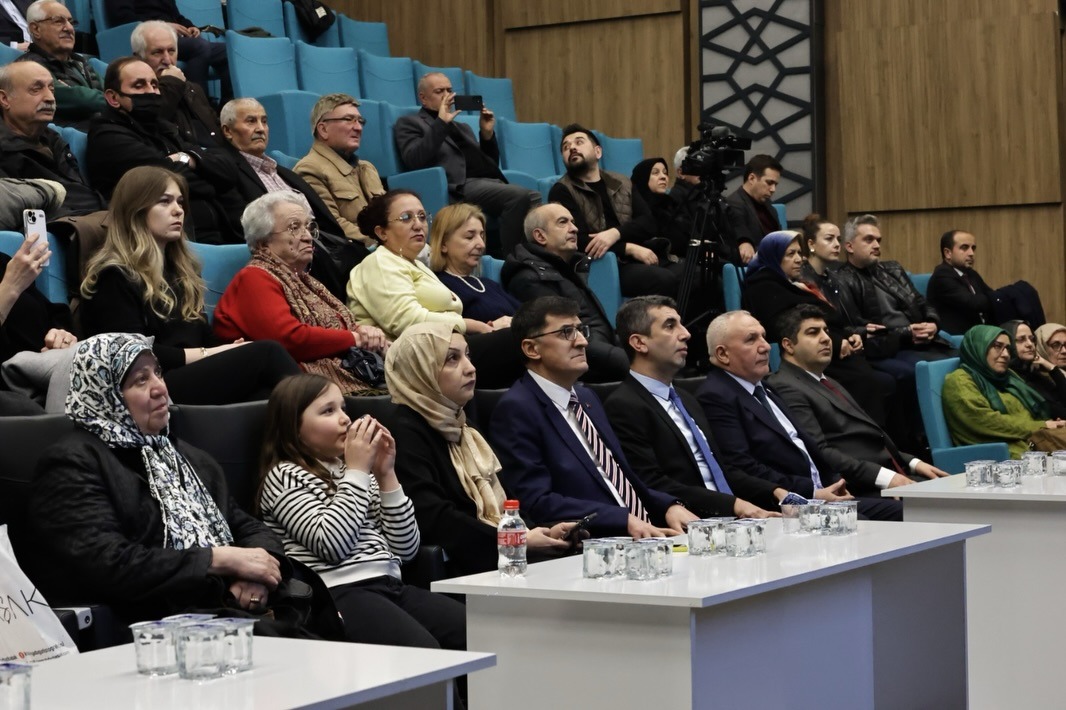 0509012B F103 4B32 8454 4E5393E6Ff97