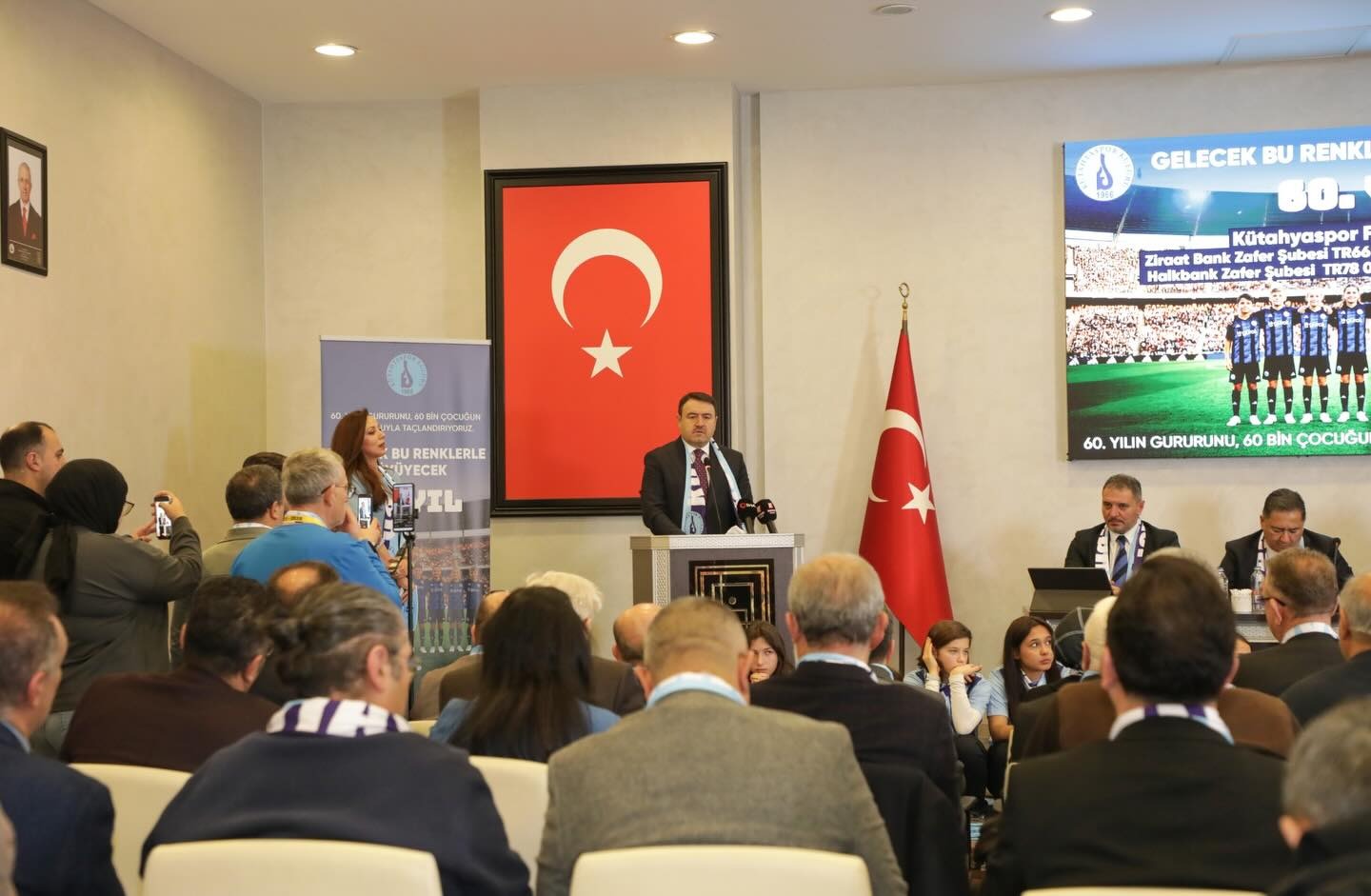 10788281 6538 4D61 Bdd8 0Ef005A523F3