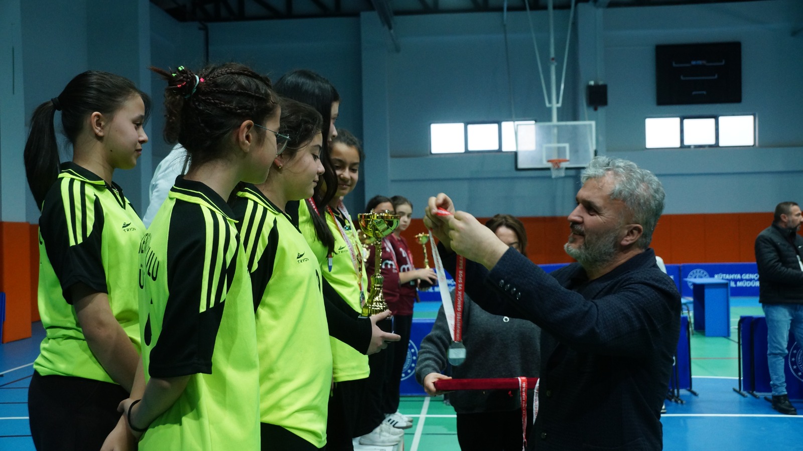 2F2851B6 Bb5A 4E9E 9Bdb 1F0D429C72Fc