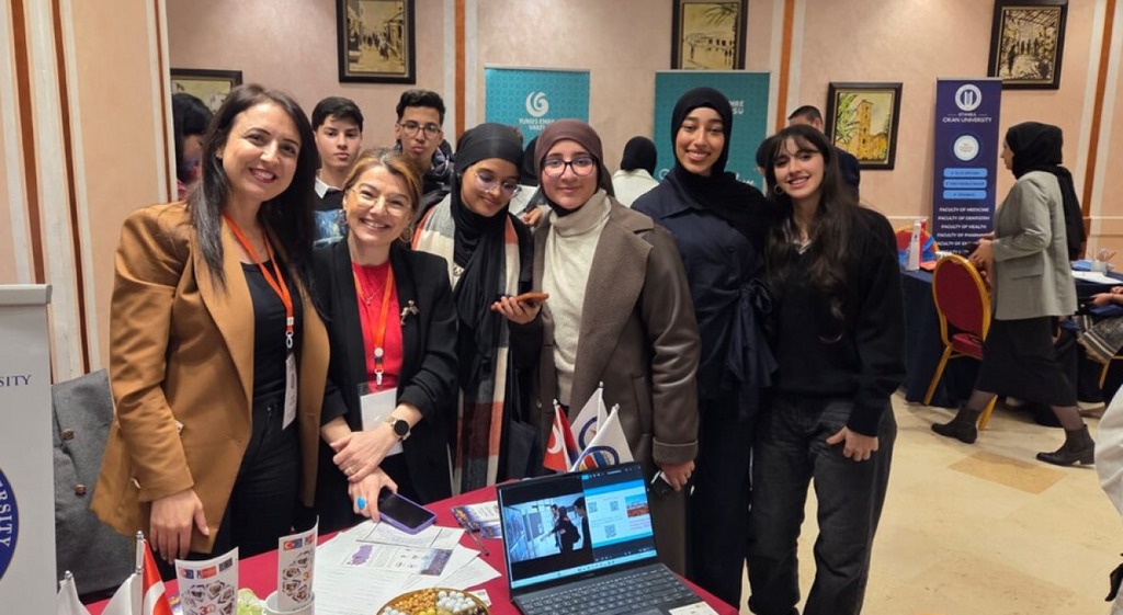 582622F2 189A 4683 Aabb F0Bb5B152D66