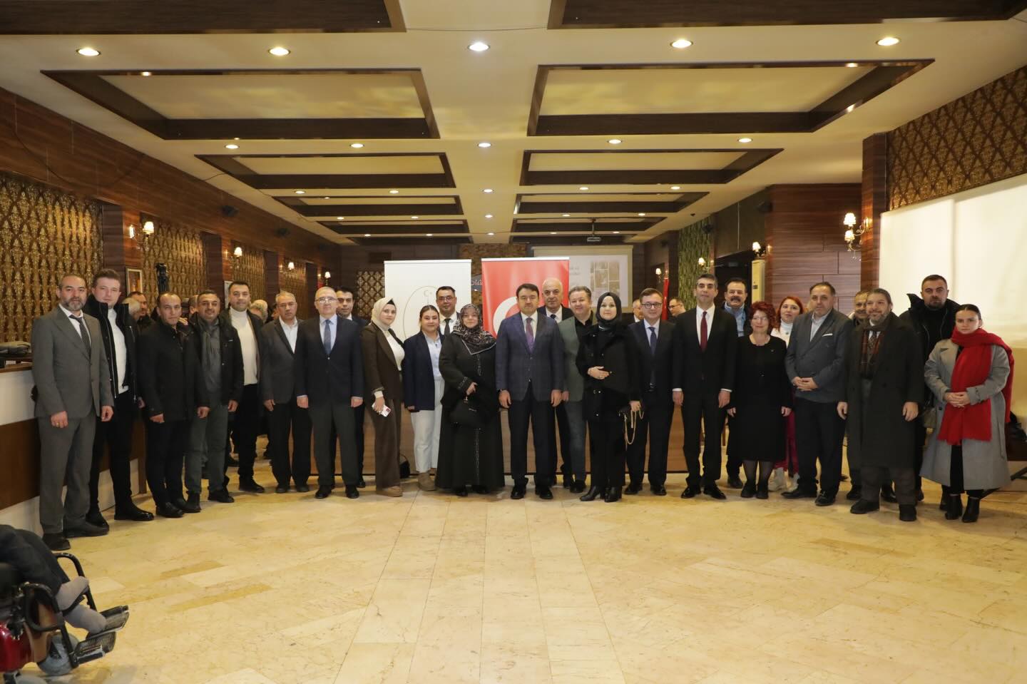 613510881 18169694518379467 5334241997552731369 N