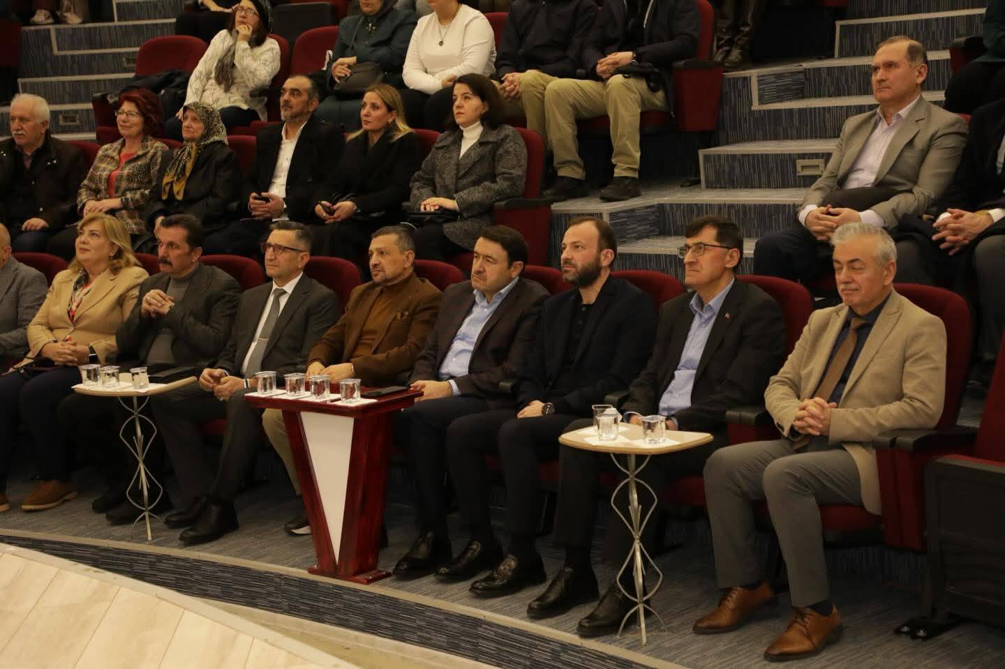 615112616 1176295204693321 298737191904689971 N