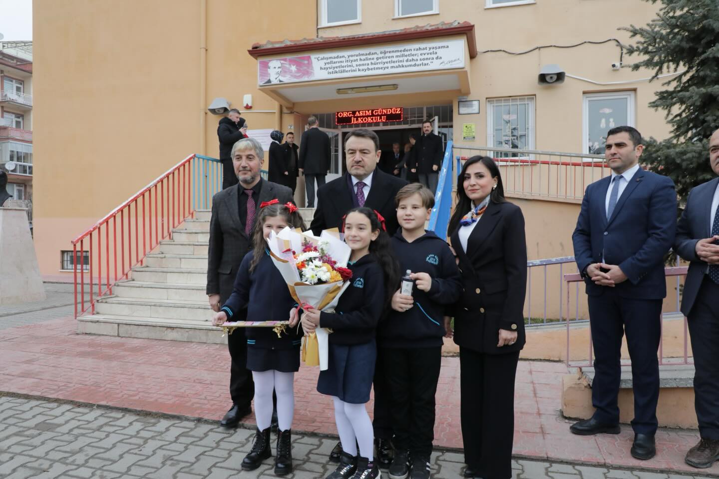 616660888 18170200312379467 301793893873852167 N