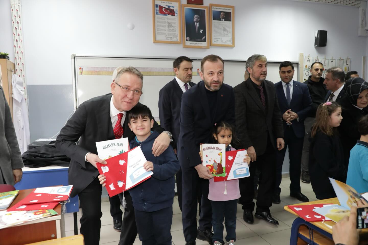 616696878 18170200453379467 4388931273108738665 N