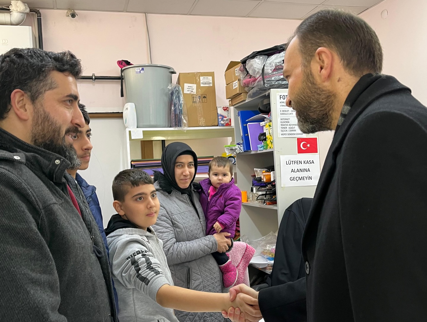 621675384 18300409546261951 3403015848812305988 N