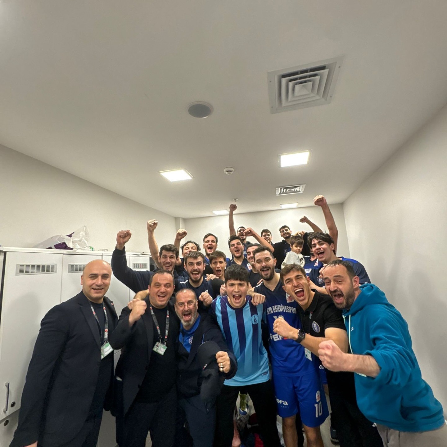 8E00C4Bf 5Cfc 4D89 Ac15 0713864740Ad