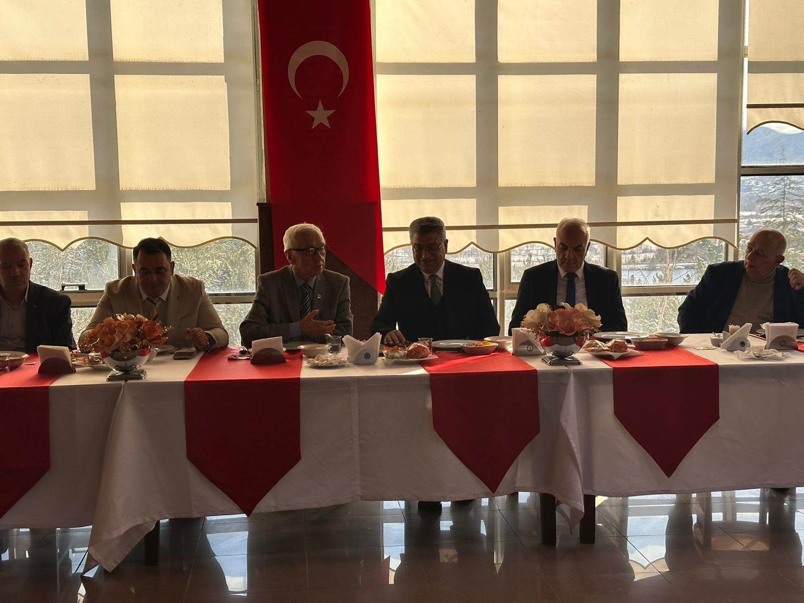 Cd438711 60D1 4F8A 9779 378A68Fd6075