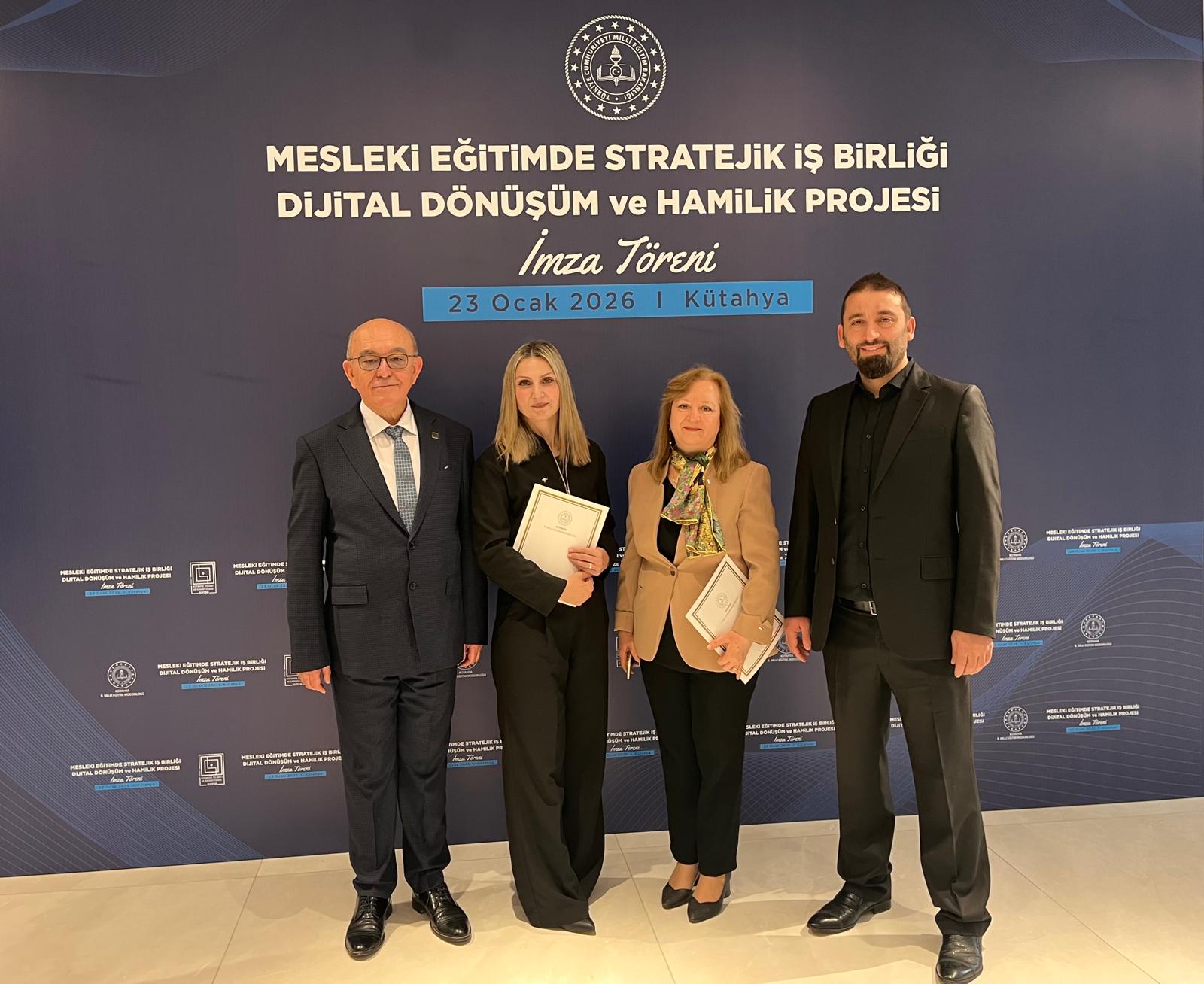 D226C406 8B3A 40D6 Aaa9 89Eb0Ebcd011