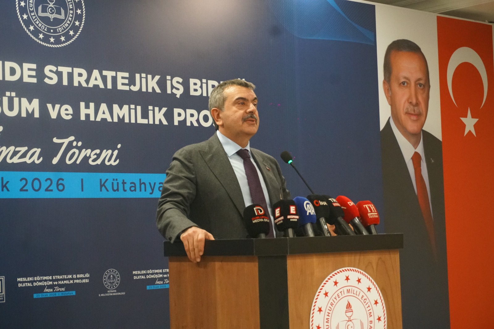 Efafa89C Fa6A 4309 851D 89B2281C4A42