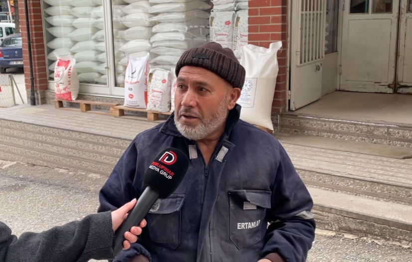 F8946976 B883 4345 9F35 91B76A32D65E