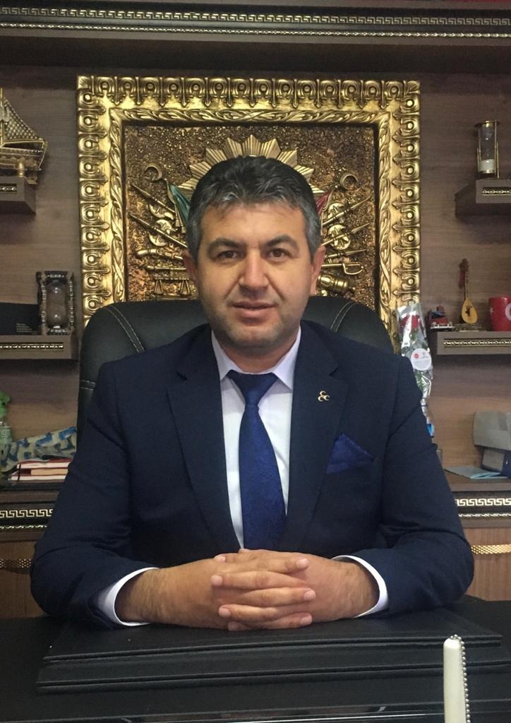 03Ef7D87 Ec29 46A2 B4Ed 724D9Fa407D7