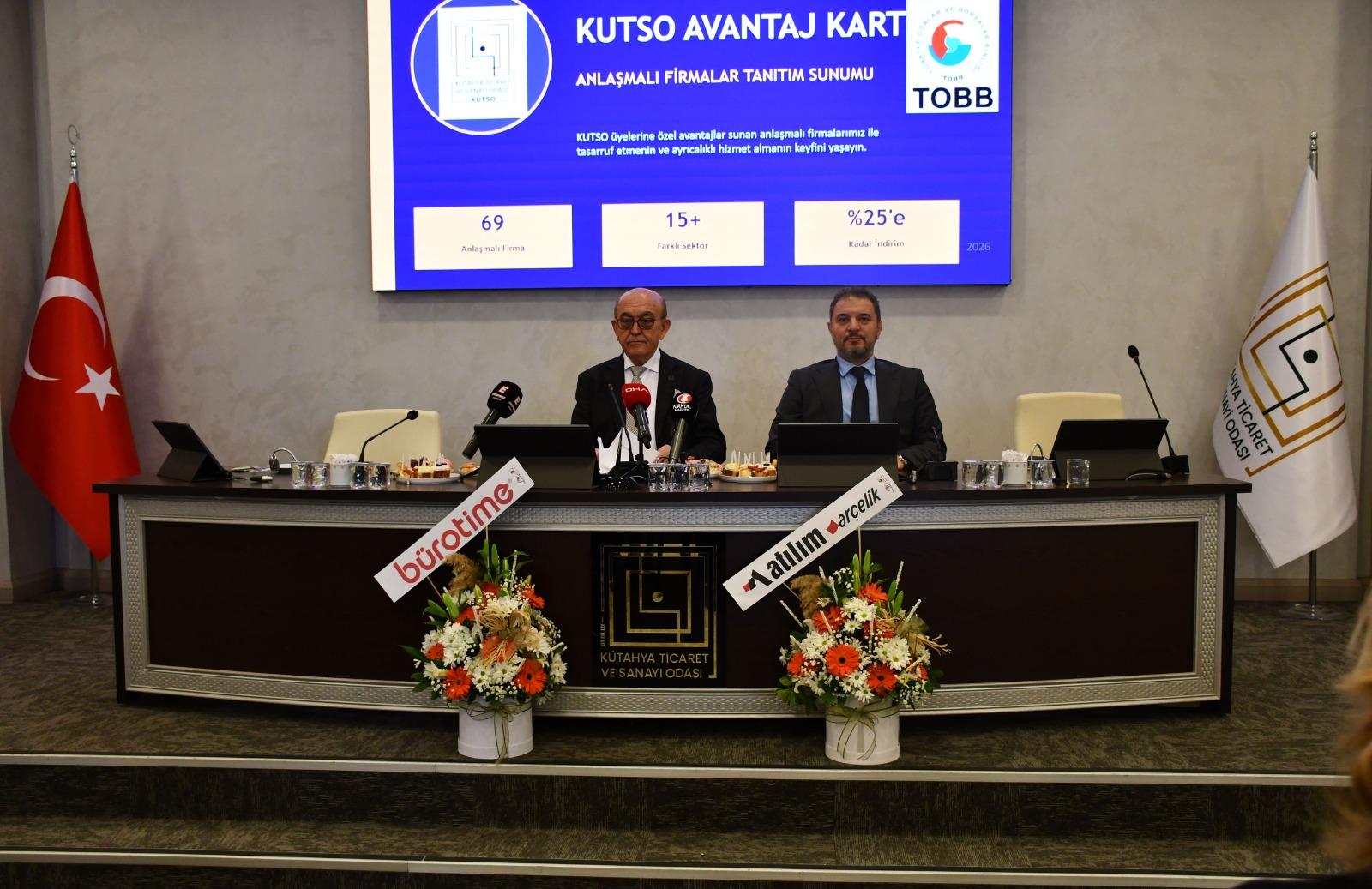 2A215Faf 937D 44C2 8923 9661Dc80508F