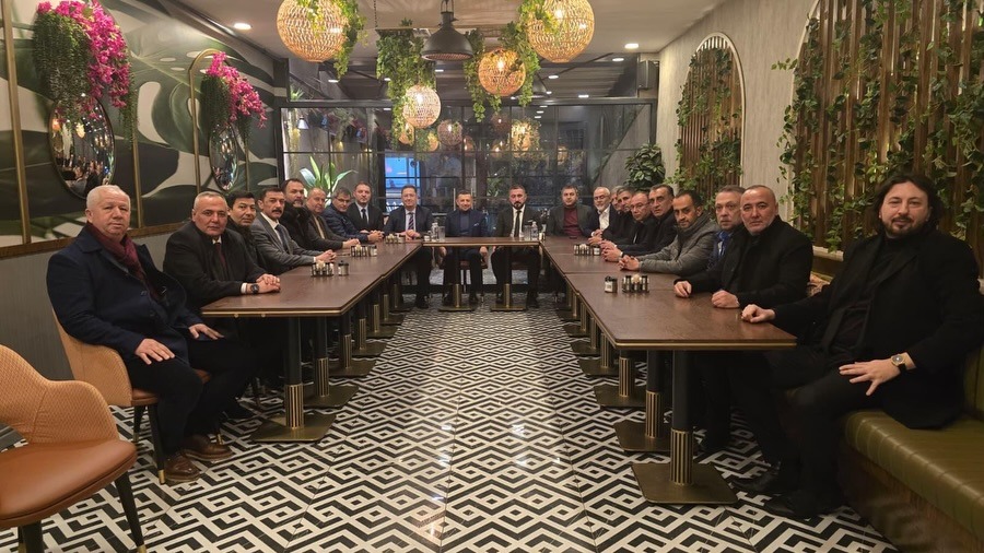 3193A5E5 F3F2 451A B447 3C493C3E564B