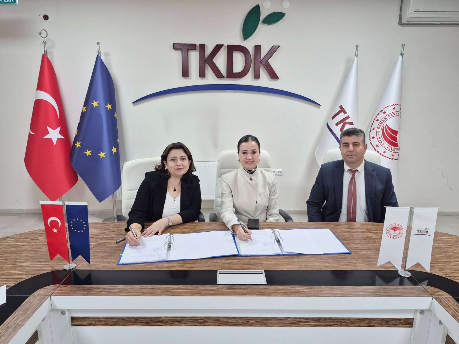 41Df39D7 0E66 4740 8Bbd 51B5702C4825