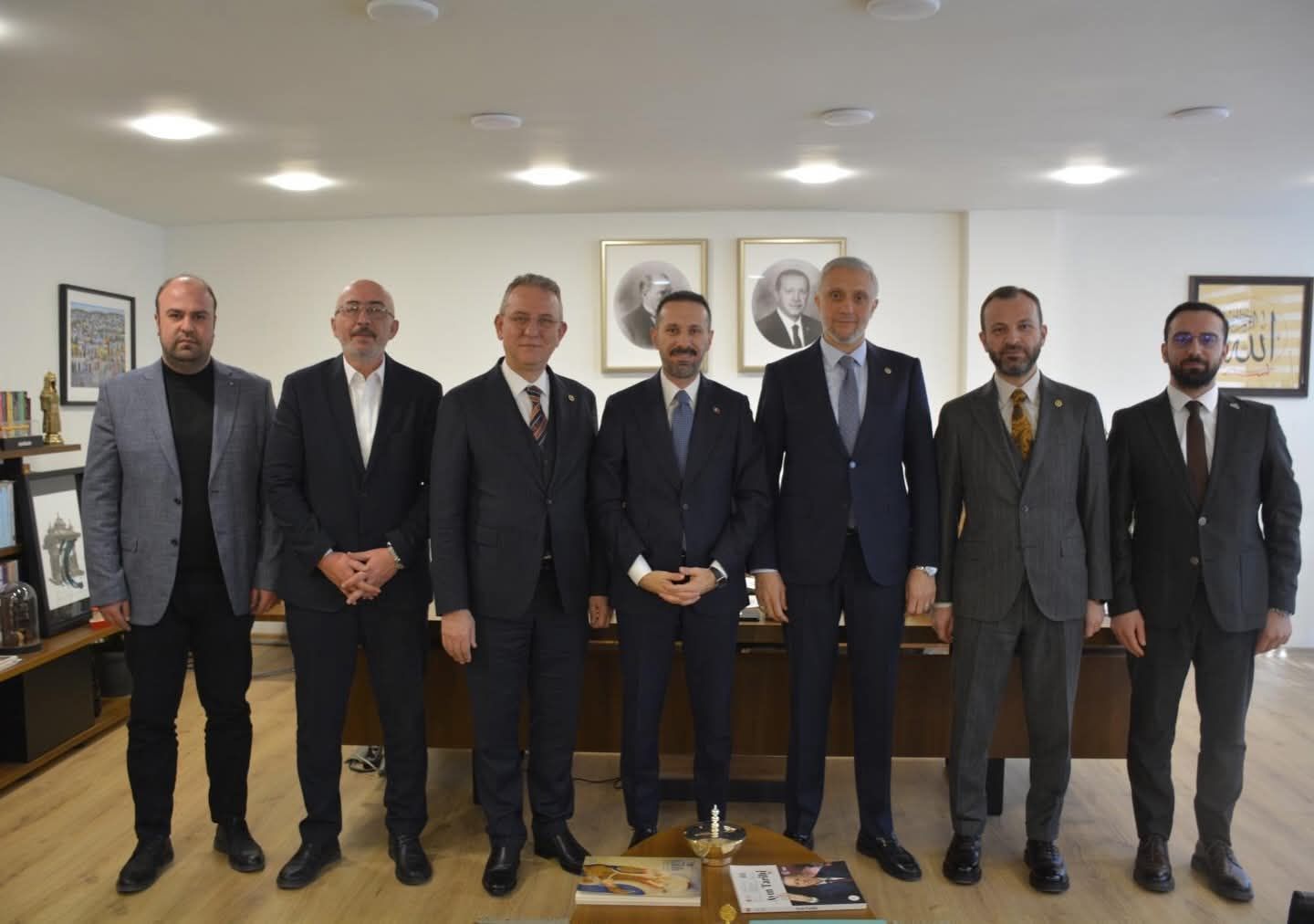 627171374 10237788555607211 8705986650703062407 N