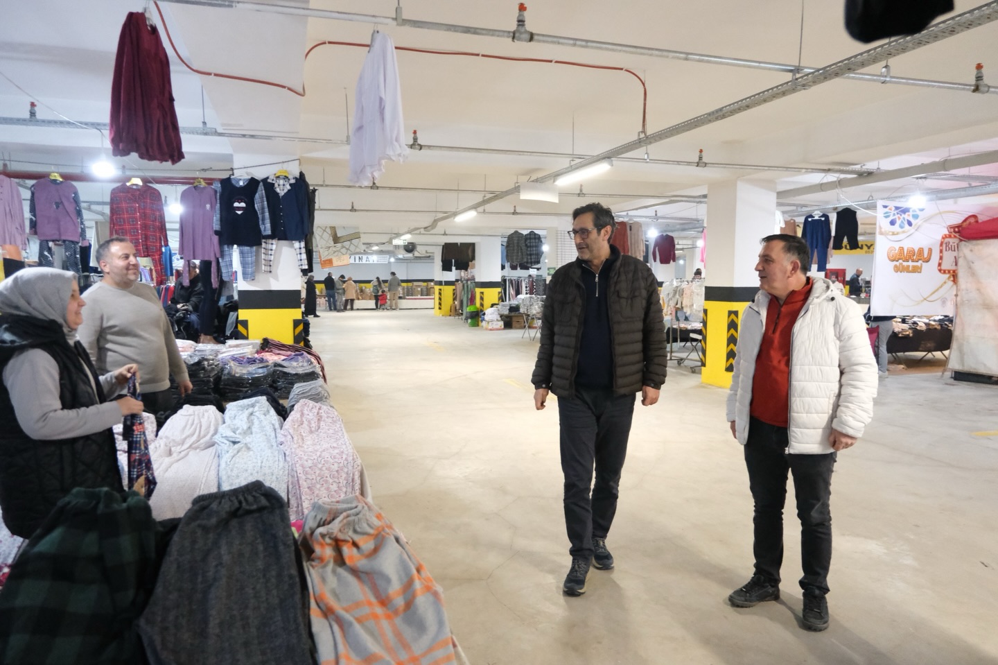 631835543 18071361794410163 4408901349642612375 N