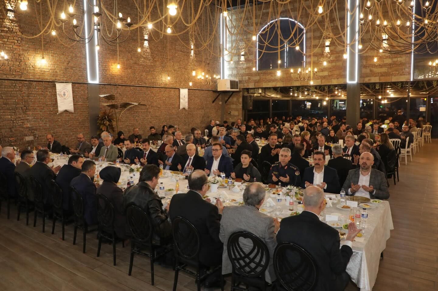 641236192 18174341167379467 1855523902976182777 N