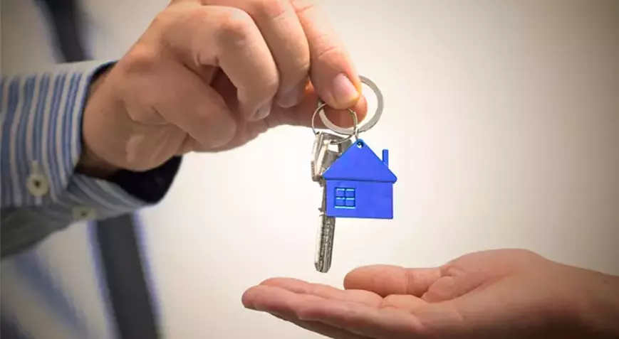 679F09F0C379E90000F2A17B