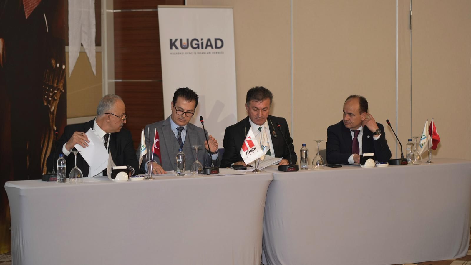 9Fa0Bd69 Faa7 481E 9D97 62F0D8176F76