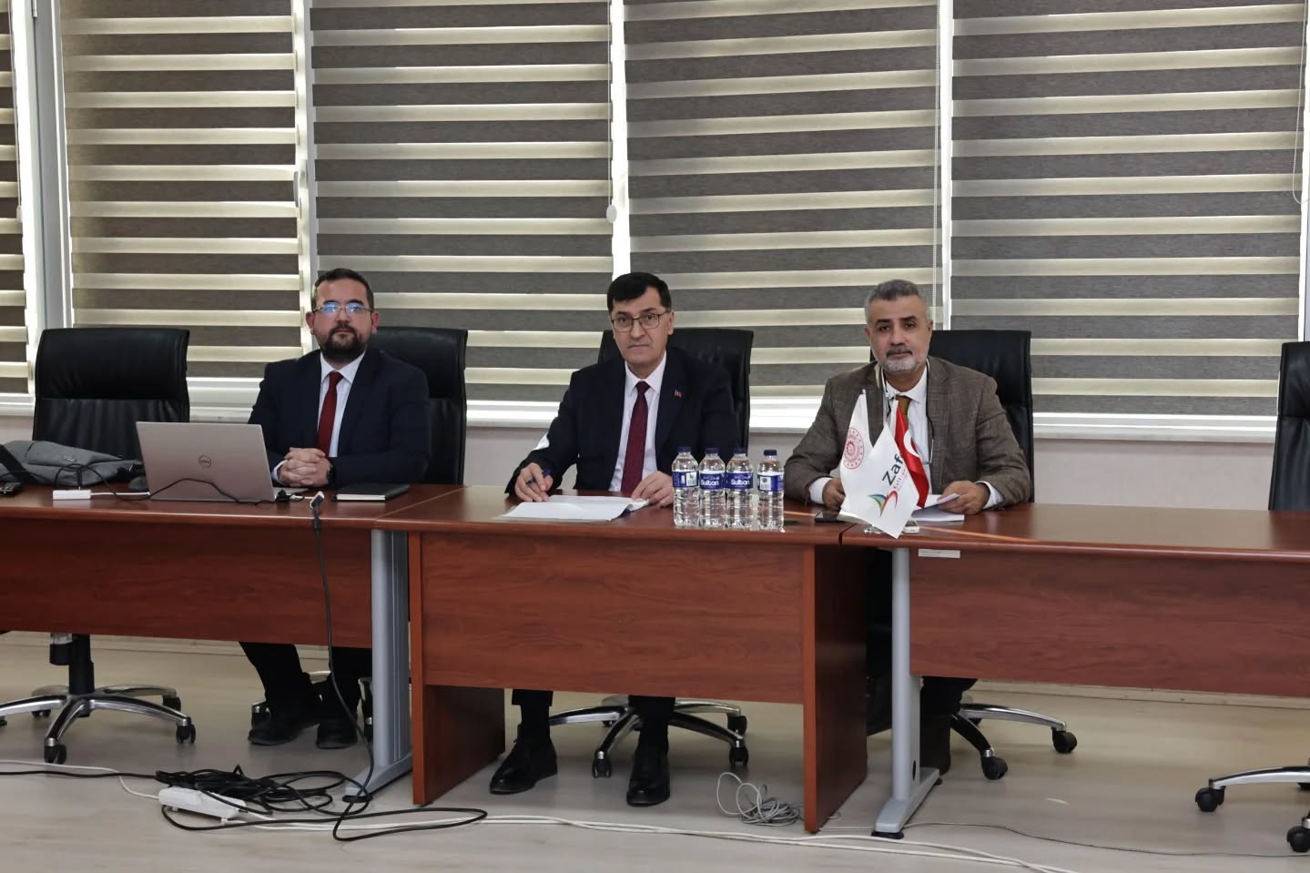 C079437D 0D48 489D Ab25 Fe5Aba922473