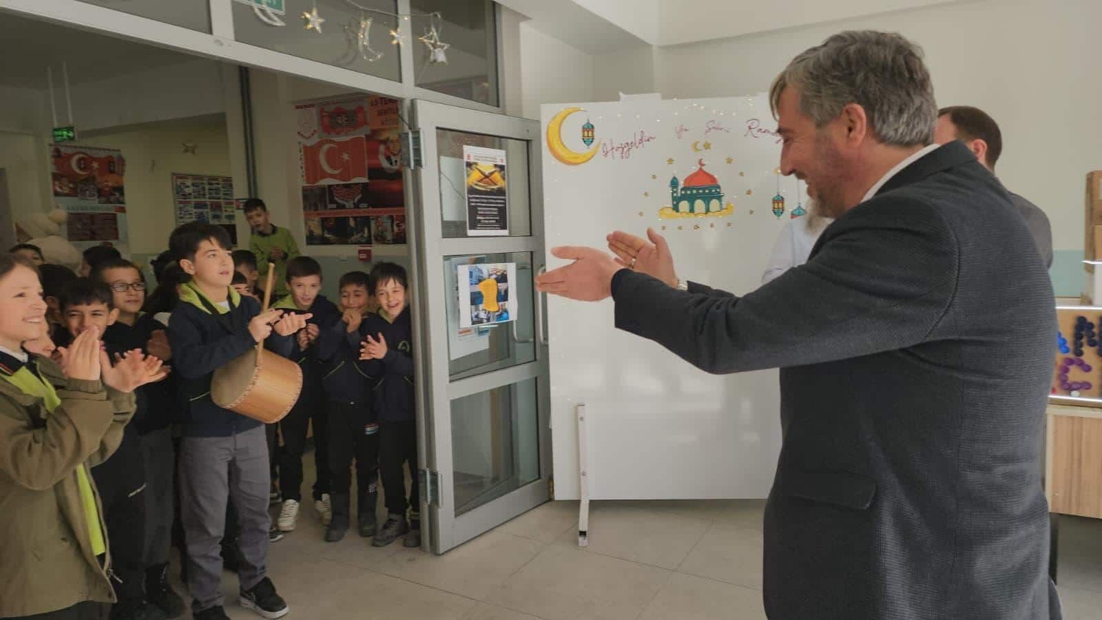 E9E5A793E805763468047B98A17042Ce