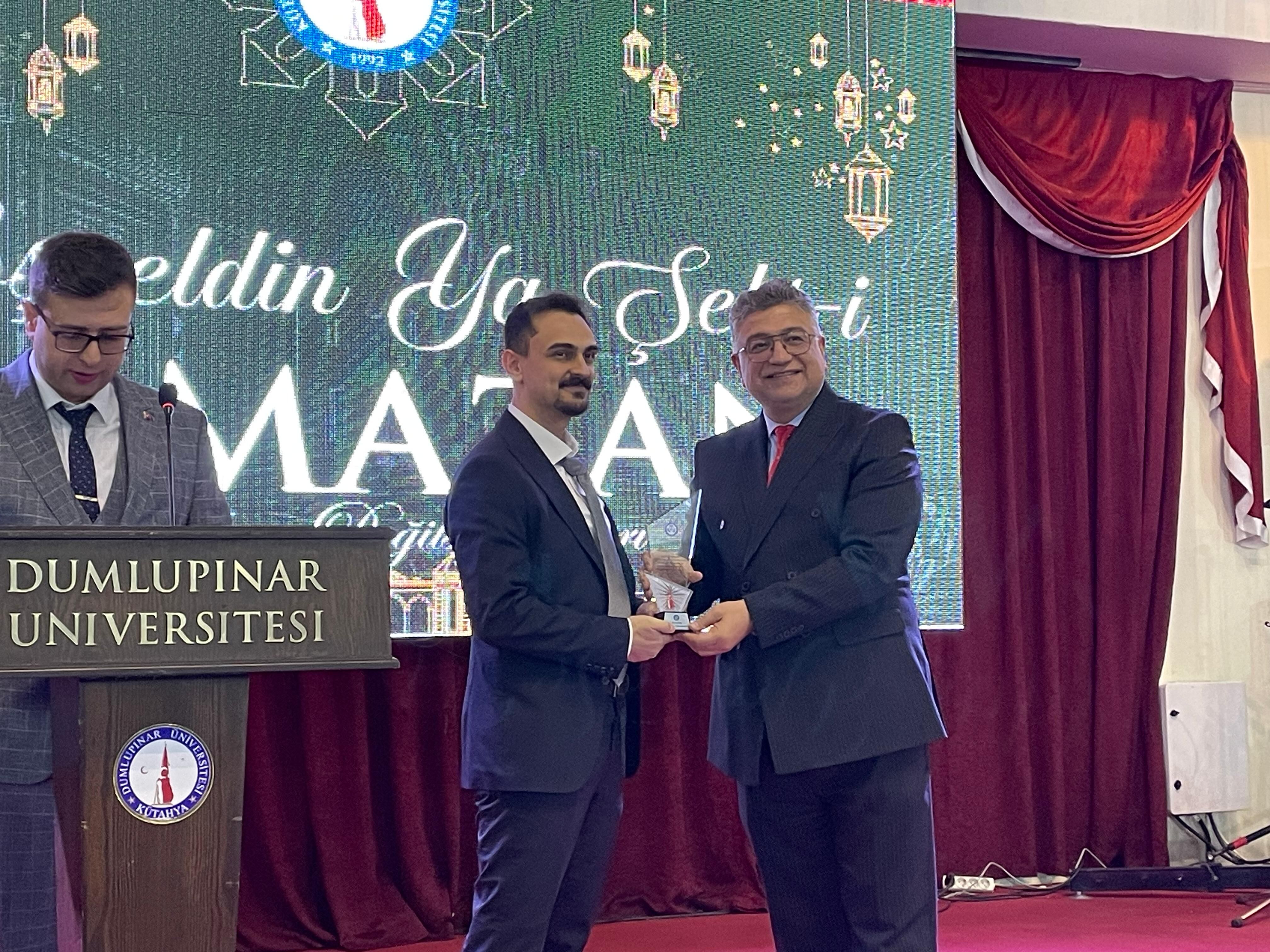 20848435 F384 4Cb8 83Bd 0E7B640A11A0