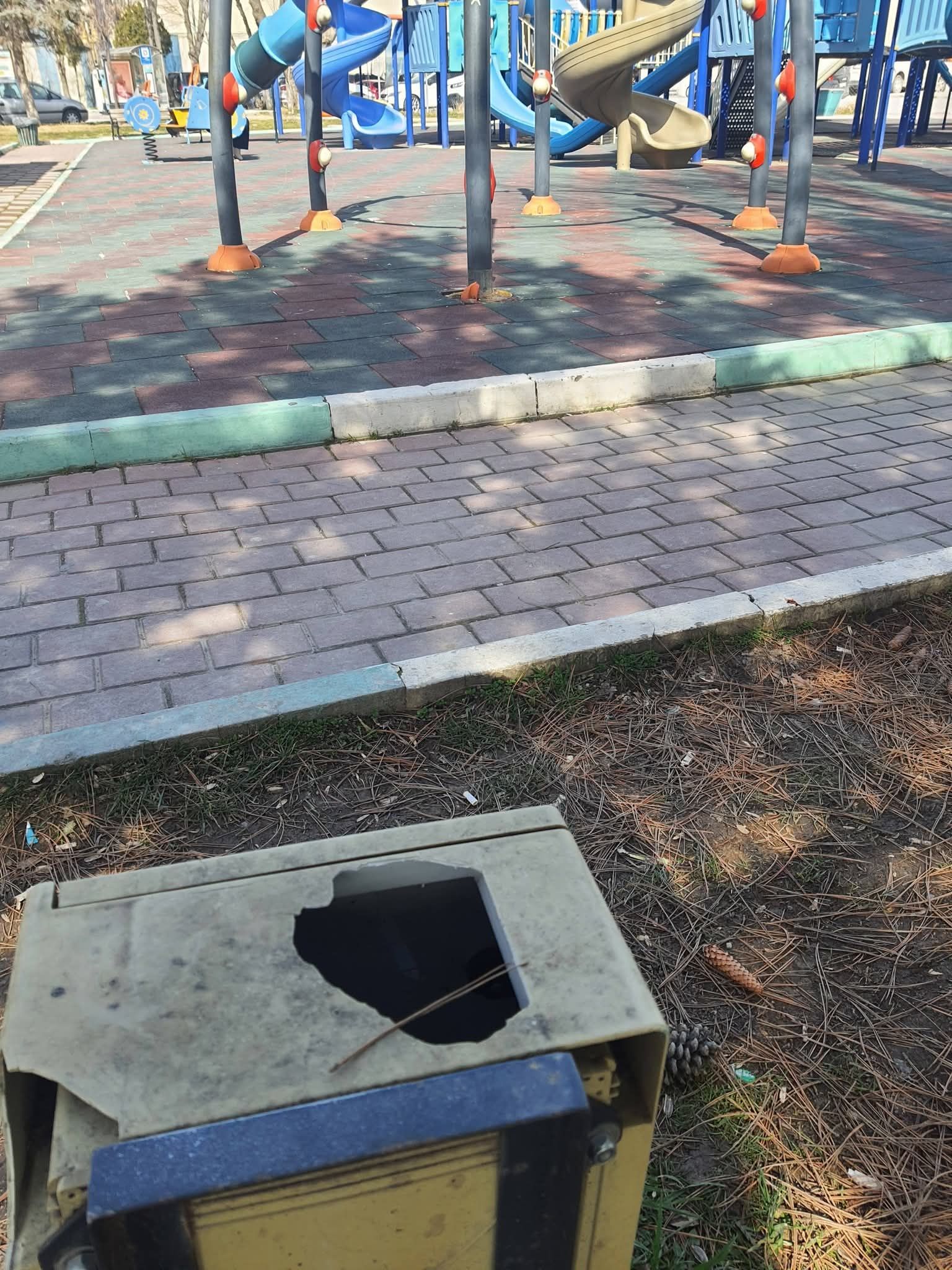 37C54C99 Fca6 475A 8B91 22E5718D20Ee