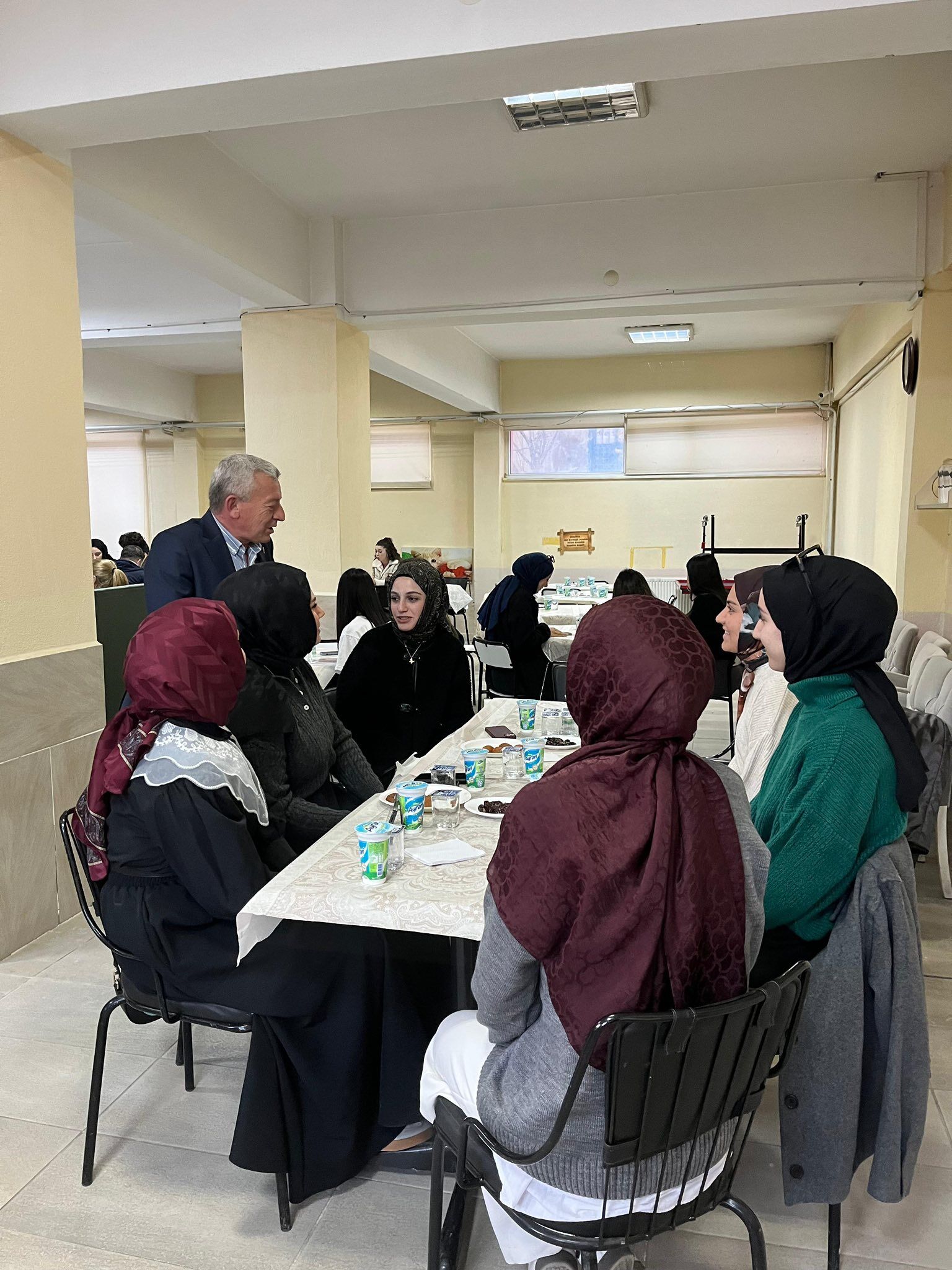 647316811 3635183596623613 5757370870311323192 N