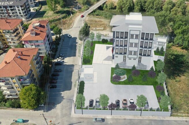 649242693 17984493230970242 6243882980222796976 N