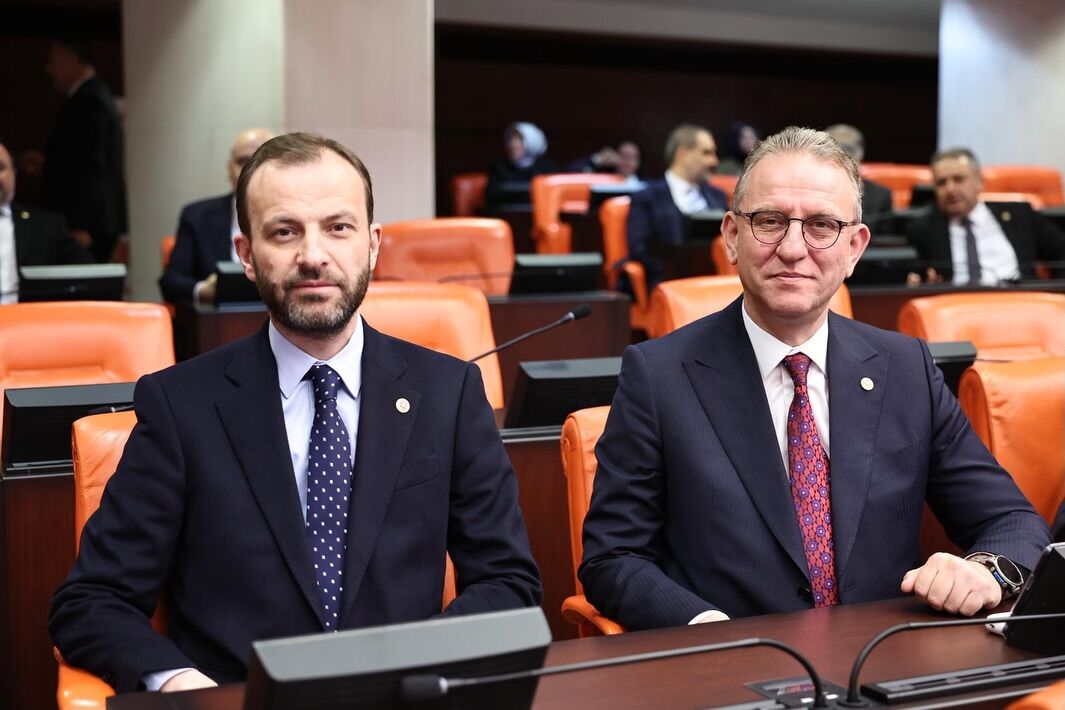 649940399 18306096127261951 3520513420720484271 N