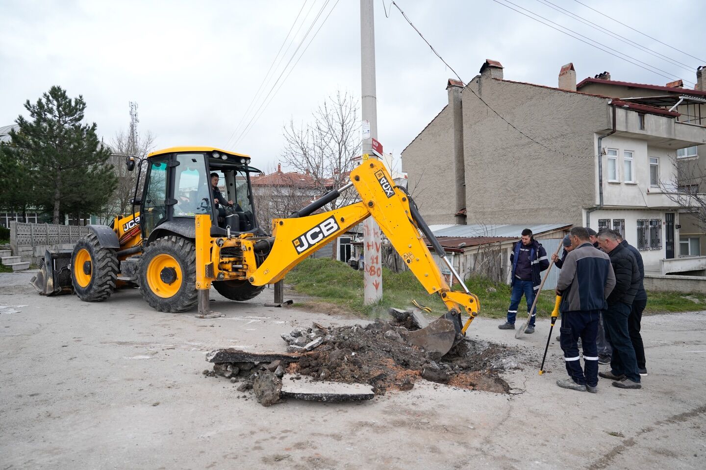 656077993 18076073897410163 191076907840310395 N