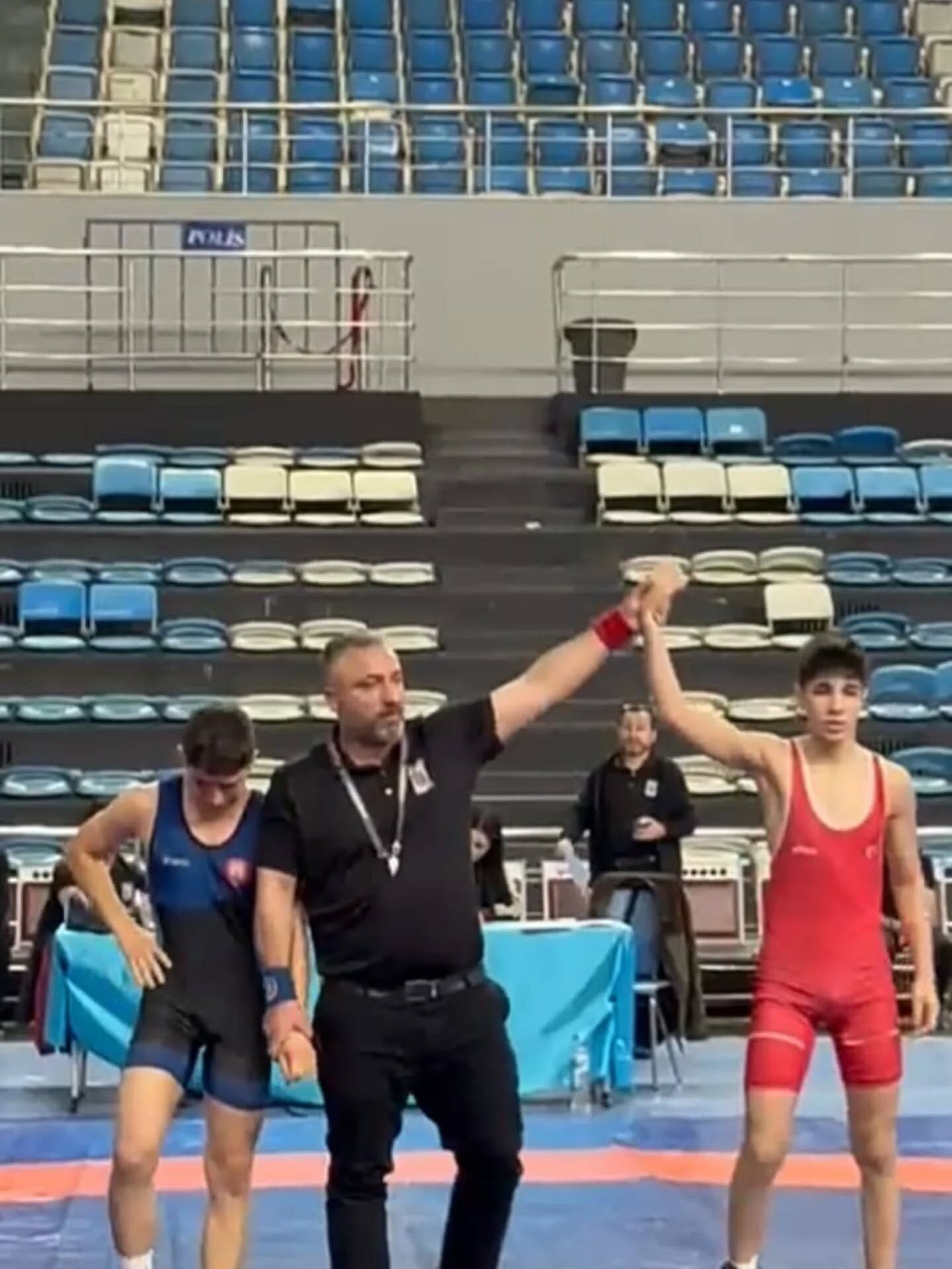 657361632 18418992982134776 5500124852373162233 N