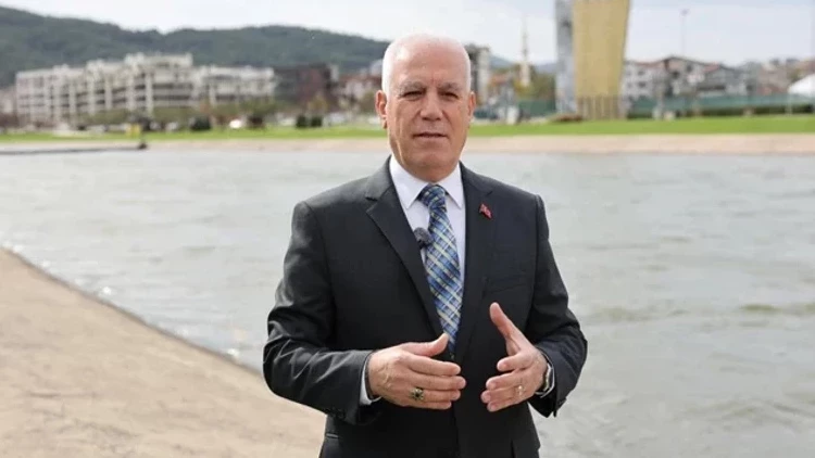 69Cb61E53B4C953F10079A2C