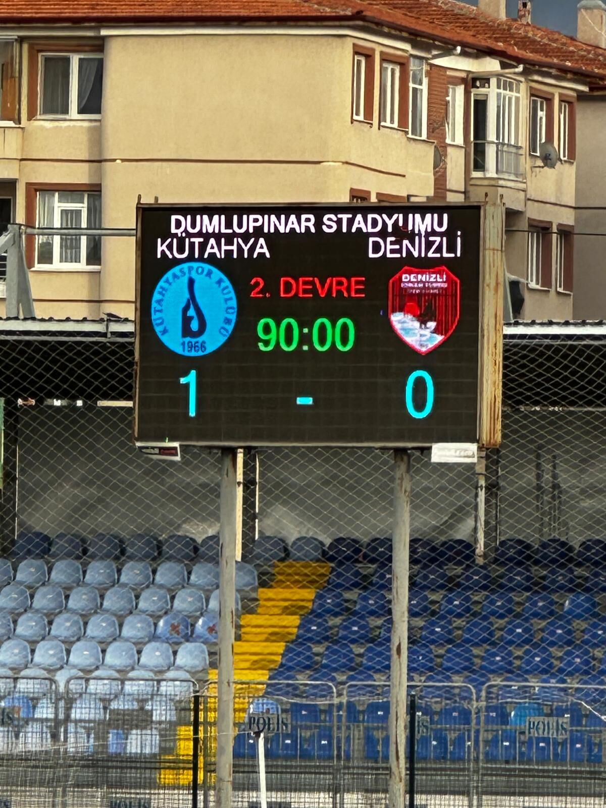 724394D6 C9C9 4Bed A415 Eed8Ed2B1811