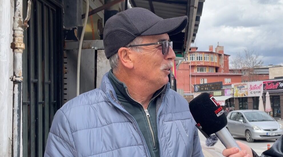 925A3Af4 5541 44E8 9C28 84A0132266E5