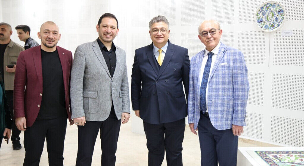 0Ceea8De Bf62 4D90 Bcbd C05C1D94Ab27