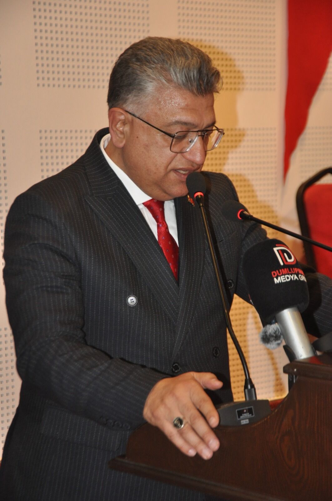 161Cef6F B8F4 41D7 92C3 F6485542D9Bb