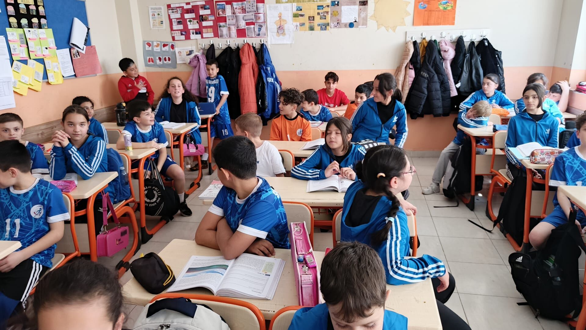 333Ae6B6 4538 49Bc A7E6 00F95D8Fa01C