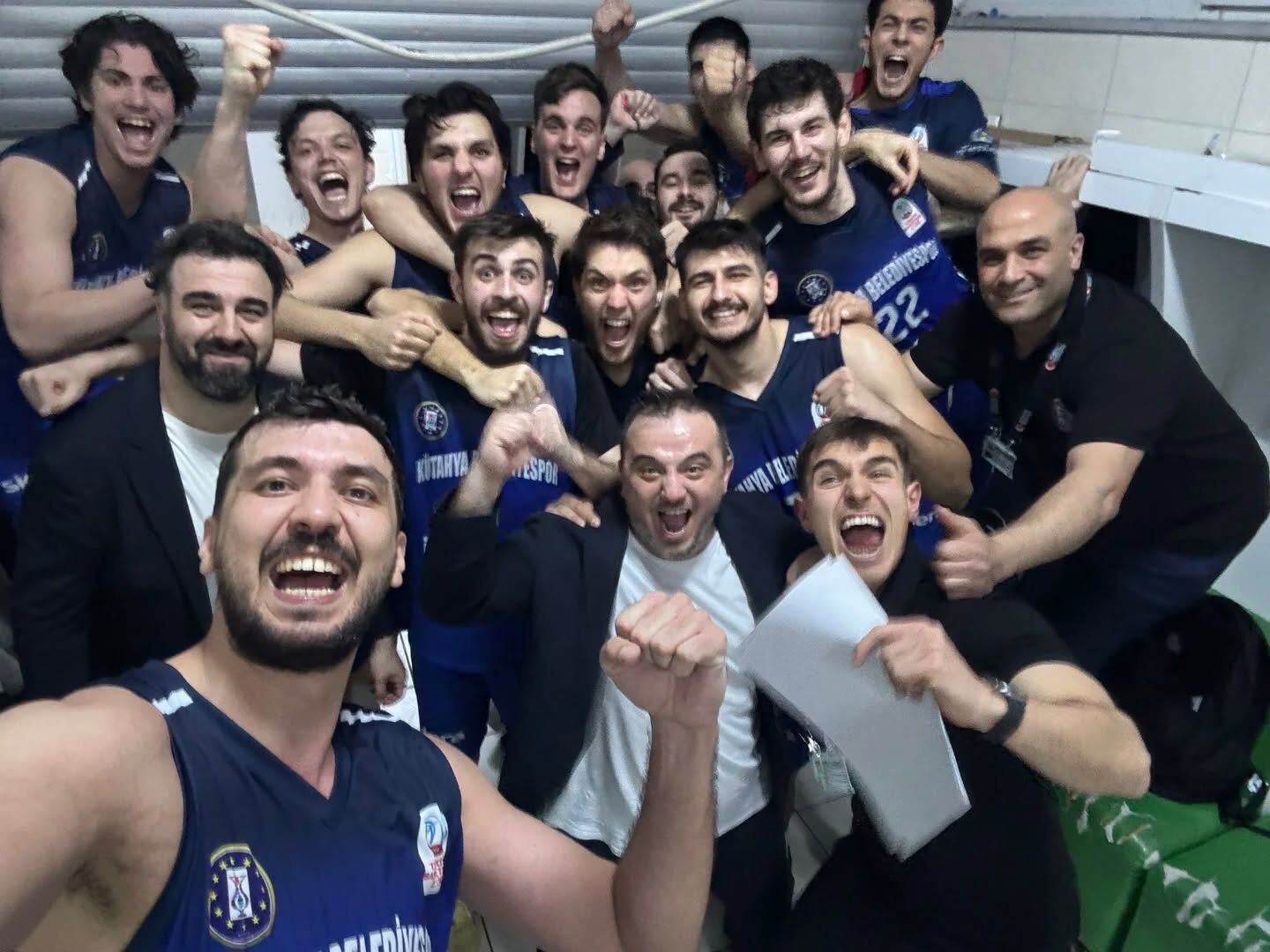 658139994 18419906398134776 7506582729853939795 N